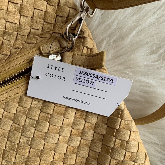 Vintage Sondra Roberts yellow bag - Picture 12 of 15